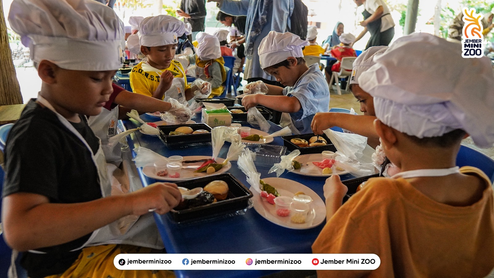 Gali Potensi Melalui Program Profesi Cilik di Jember Mini Zoo